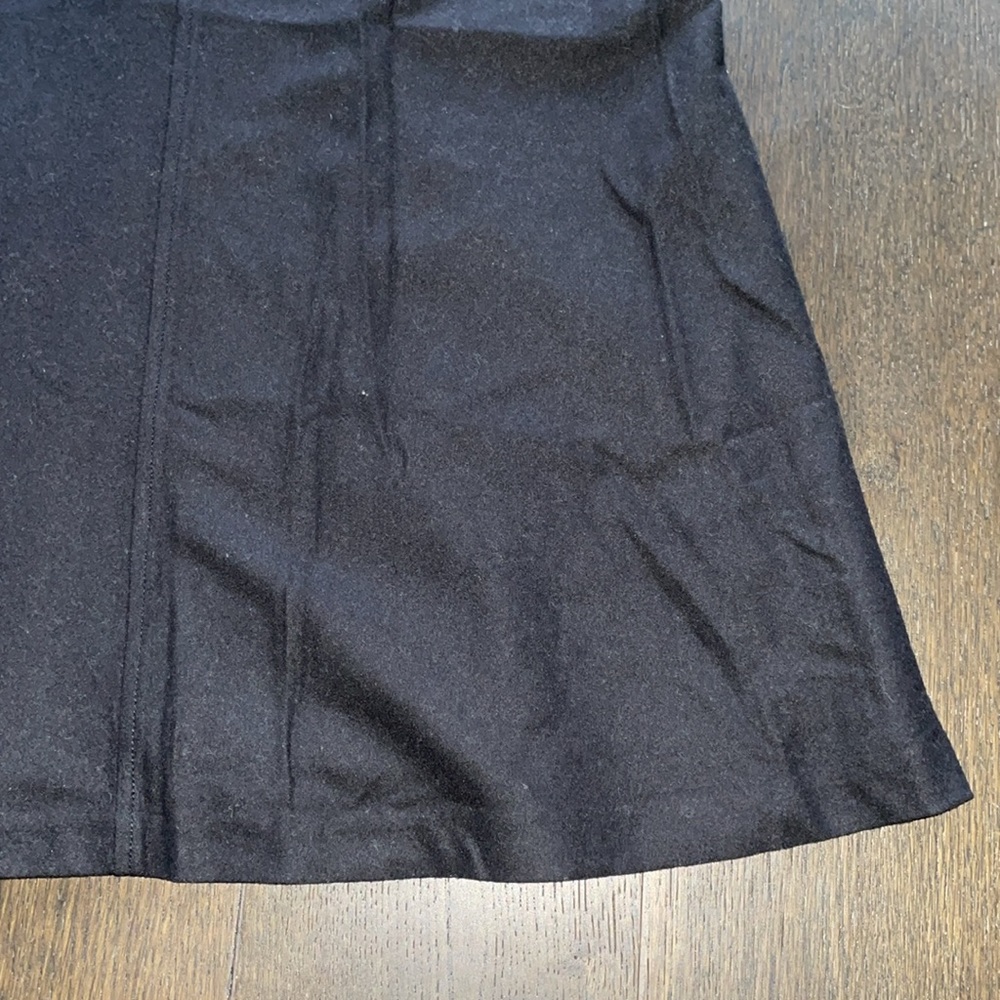 GAP Stretch Skirt - Picture 4 of 15